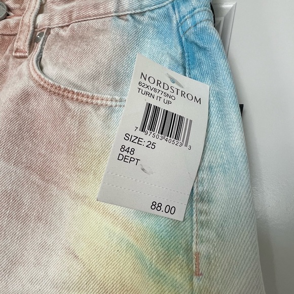 New with Tags!! Blank NYC TieDye Denim Short - Picture 4 of 4